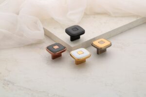 Altitude BUTTON Knobs catalogue product
